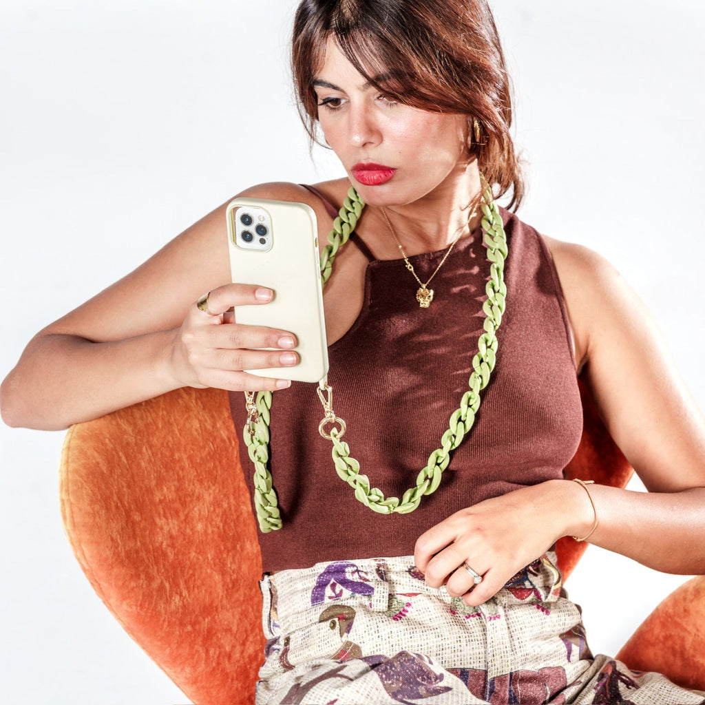 Collier Chaîne Vert Olive avec étui promo