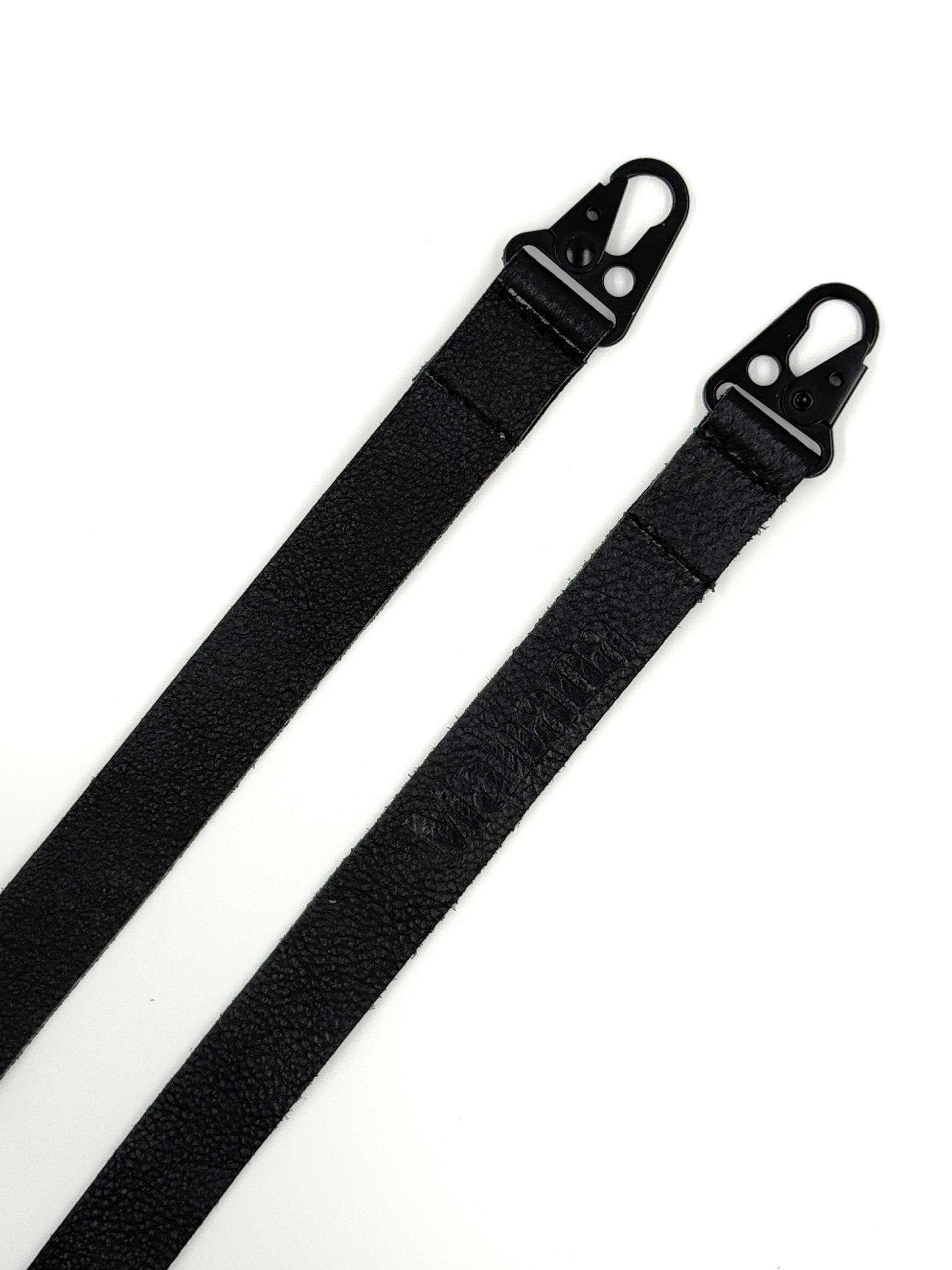 Le Granulé Noir Large avec porte carte